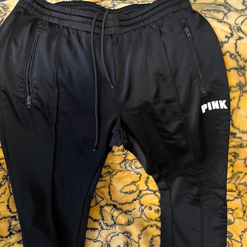 Black PINK pants cute to run errands or work out in